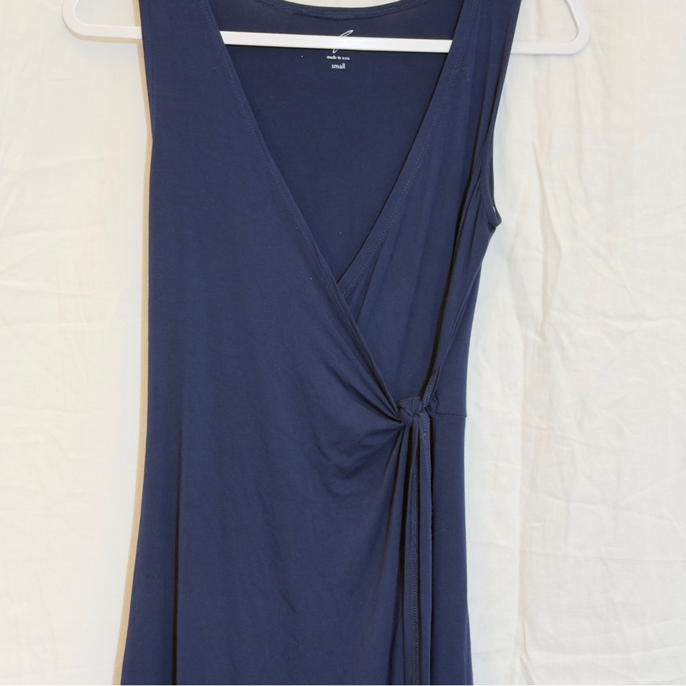 Alya Women’s Sleeveless Wrap Dress S Navy Blue V-Neck Tie Waist Flowy Made in US
